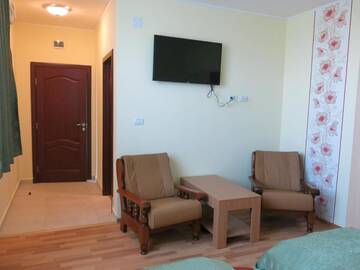 Фото номера Двухместный номер с 1 кроватью Мотели Cabana Deltei г. Şagu 6